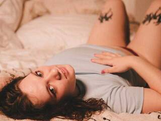 Chat vidéo érotique JuliaGiez