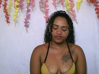 Chat vidéo érotique Lovejuju