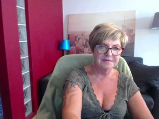 Captures d'écran de diffusion julieamberx