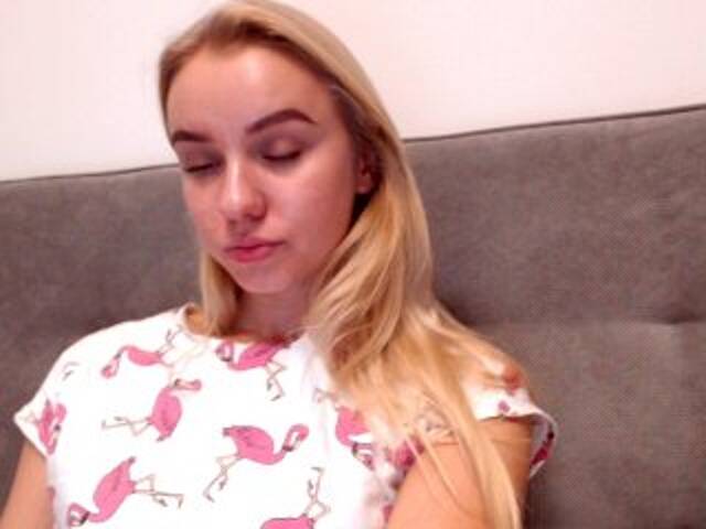 Captures d'écran de diffusion justvanessa