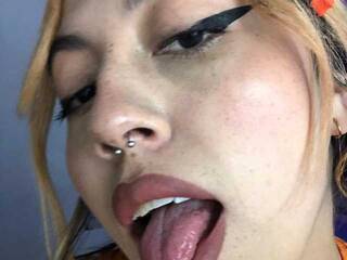 Chat vidéo érotique Kaia-tay