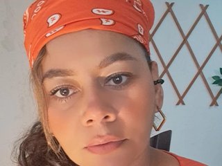 Chat vidéo érotique KaillyPariss