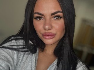 Chat vidéo érotique KamillaLovee