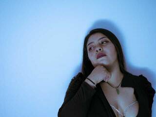 Chat vidéo érotique kariinna