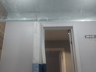 Chat vidéo érotique KarinaDesire