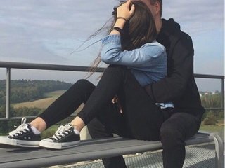 Chat vidéo érotique Karinka-top