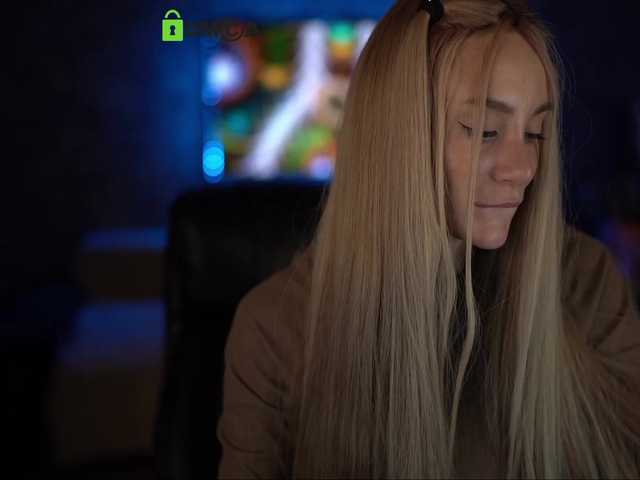 Captures d'écran de diffusion karinka1sex