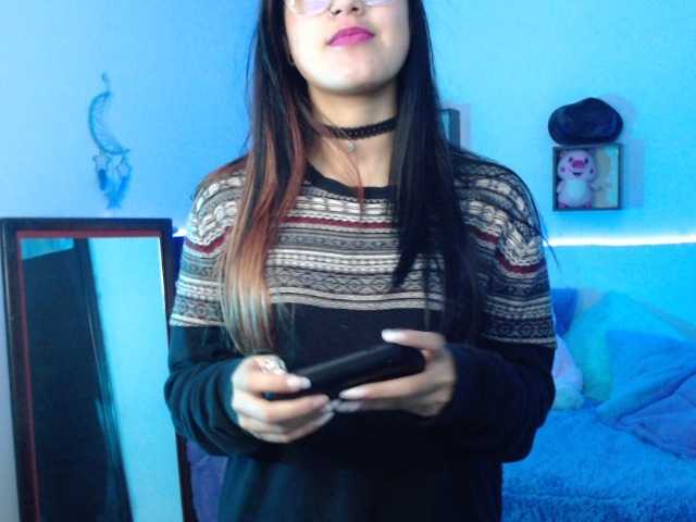 Captures d'écran de diffusion Karlett-Moon