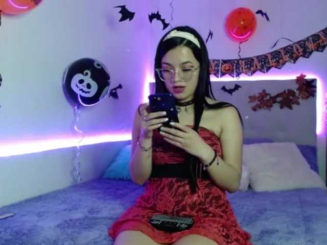 Captures d'écran de diffusion Karlett-Moon