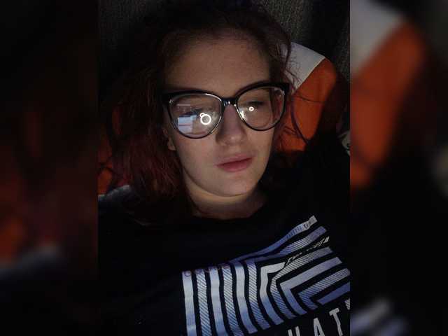 Captures d'écran de diffusion KarolinaBel