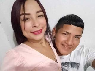 Chat vidéo érotique KarryAndThoma