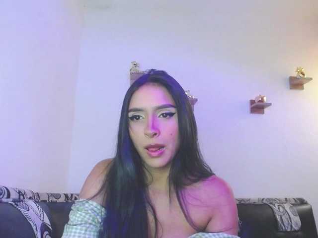 Photos Kassandra_Chl Do you want to make me cum? 25tkns10s Ultra high (Contro in private)