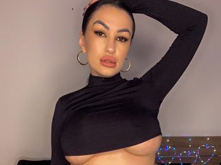 Chat vidéo érotique KateyRivaa