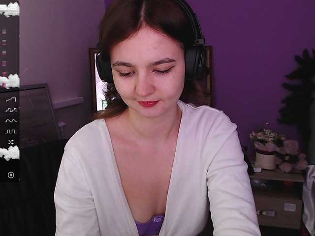Photos Kattitoffy Wellcome! my name i***atty, I’m 19 , so I’m young and hot girl, tip me and make me moan and cum