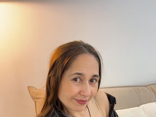 Chat vidéo érotique KayaKiss