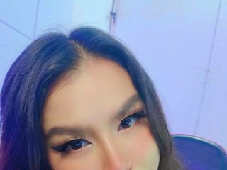 Chat vidéo érotique KeikoAnne