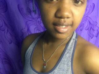 Chat vidéo érotique keissy