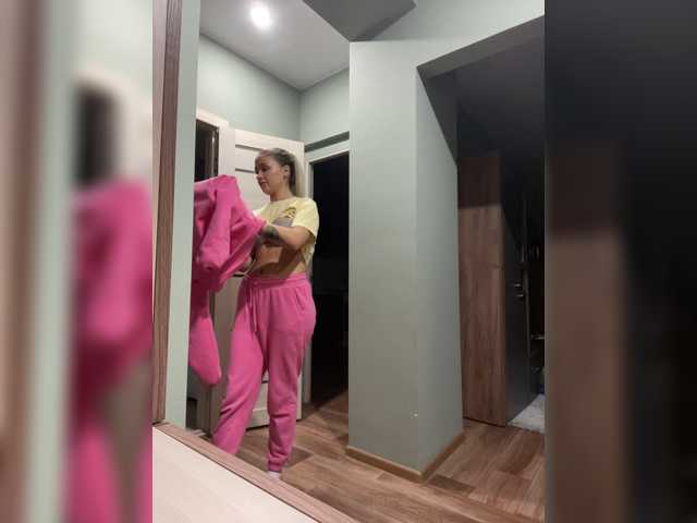 Captures d'écran de diffusion -Alexa-999-