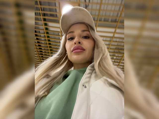 Captures d'écran de diffusion -Alexa-999-