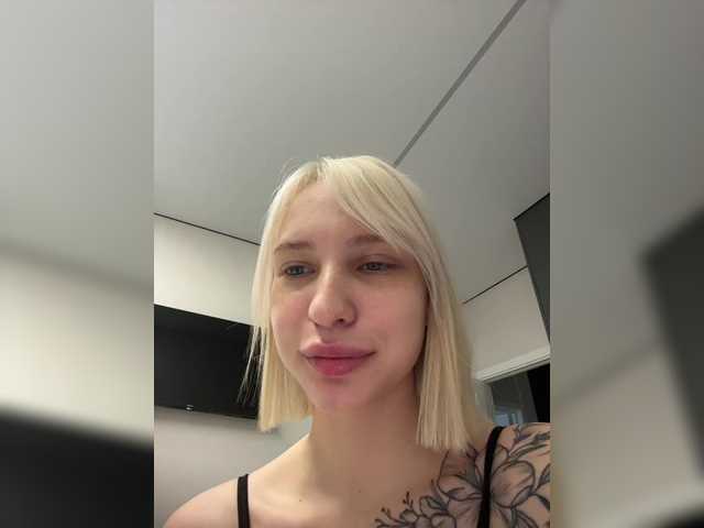 Captures d'écran de diffusion -Alexa-999-