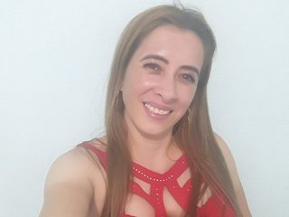 Chat vidéo érotique KeylaDavies