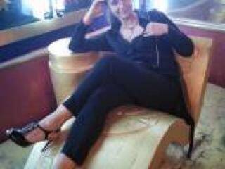 Chat vidéo érotique kiki1976