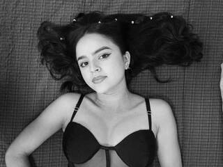 Chat vidéo érotique Kim-pears