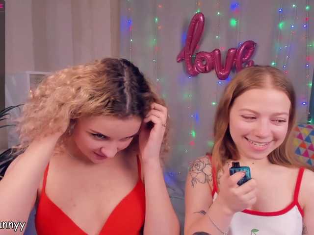 Photos KimberlyHoffm We are Anny(small girls) and Mary! Nude only in pvt) we new here