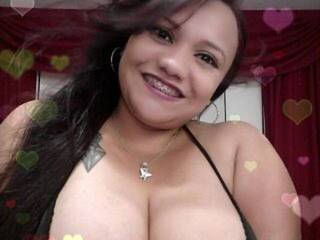 Chat vidéo érotique KimyStone