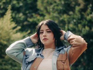 Chat vidéo érotique Kinky-cloe