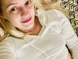 Chat vidéo érotique Kira2025