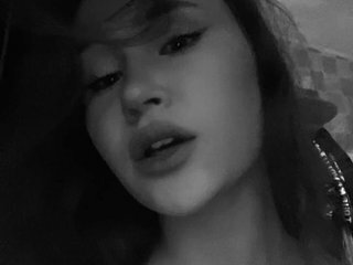 Chat vidéo érotique KiraVixen