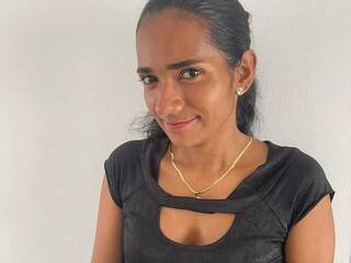 Chat vidéo érotique KirviMansur