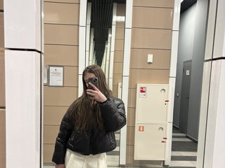 Chat vidéo érotique Kisaaaaa234