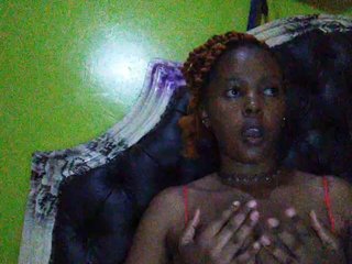 Chat vidéo érotique Kishadeja