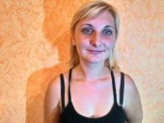 Chat vidéo érotique kiskaxxxx