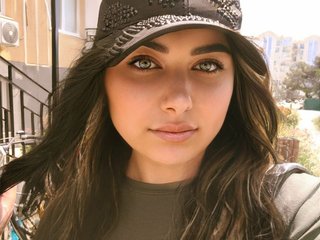 Chat vidéo érotique Kissa97