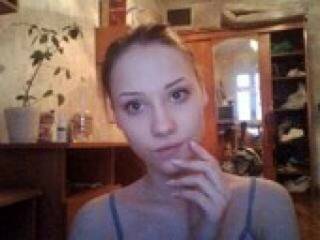 Chat vidéo érotique kissi777