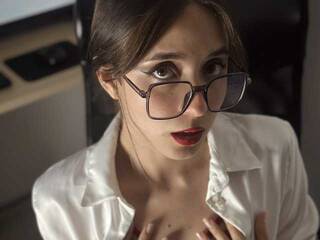 Chat vidéo érotique kit-katt