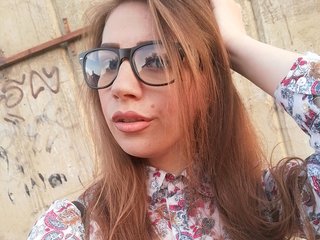 Chat vidéo érotique KittiCat