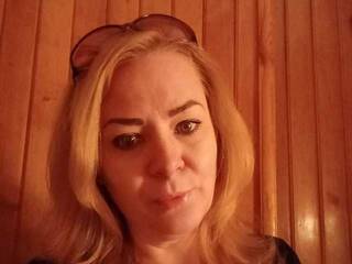 Chat vidéo érotique KlorissDenvi