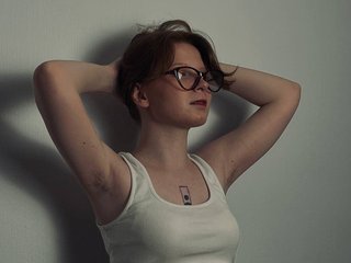 Chat vidéo érotique KohaneMarryMe