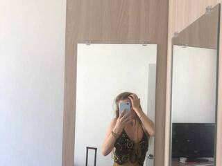 Chat vidéo érotique Jenavostoka