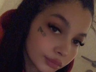 Chat vidéo érotique KristalRay