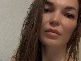 Chat vidéo érotique Kristiiin