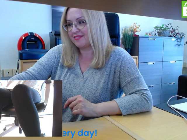 Photos KristinaKesh At the REAL office! @total To masturbate and cum, left to collect @remain Privats welcome!!! 151 tok before pvt! Tips only in public chat matter:) Lush reactiong from 3 tok.