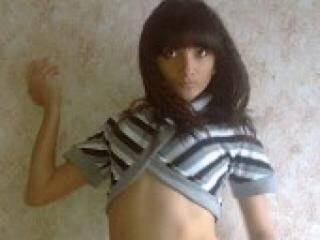 Chat vidéo érotique ksuni4ka