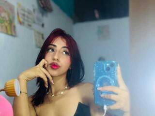 Chat vidéo érotique KuromiDae