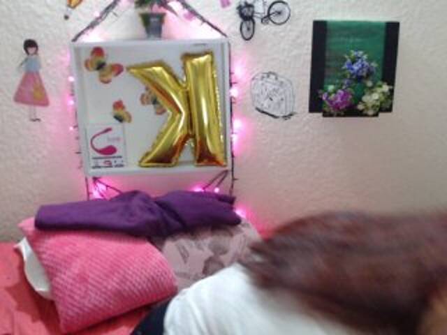 Captures d'écran de diffusion KylieDaniiels