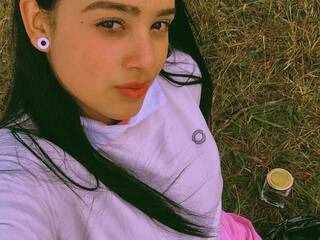 Chat vidéo érotique lady-akame